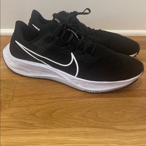 {Nike}Air Zoom Pegasus 38